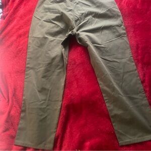 Men's Classic Olive Chinos